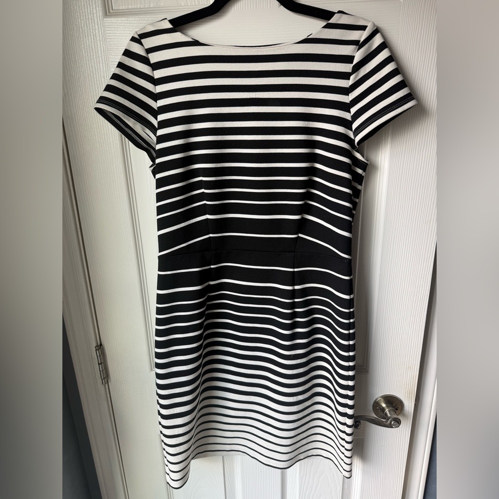 LOFT Black and Cream Striped Knit dress size 4
